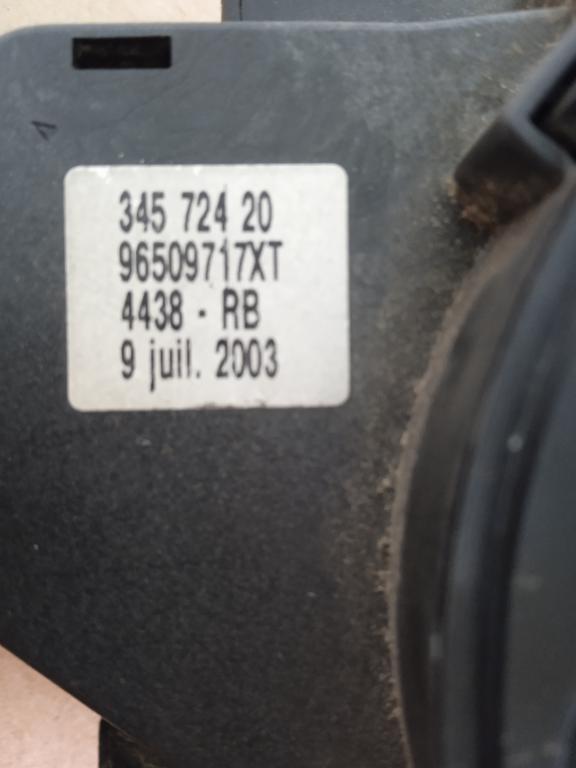 Peugeot 206 1.4 75 HP manual 55 kW 1360 cm3 5-  96509717XT