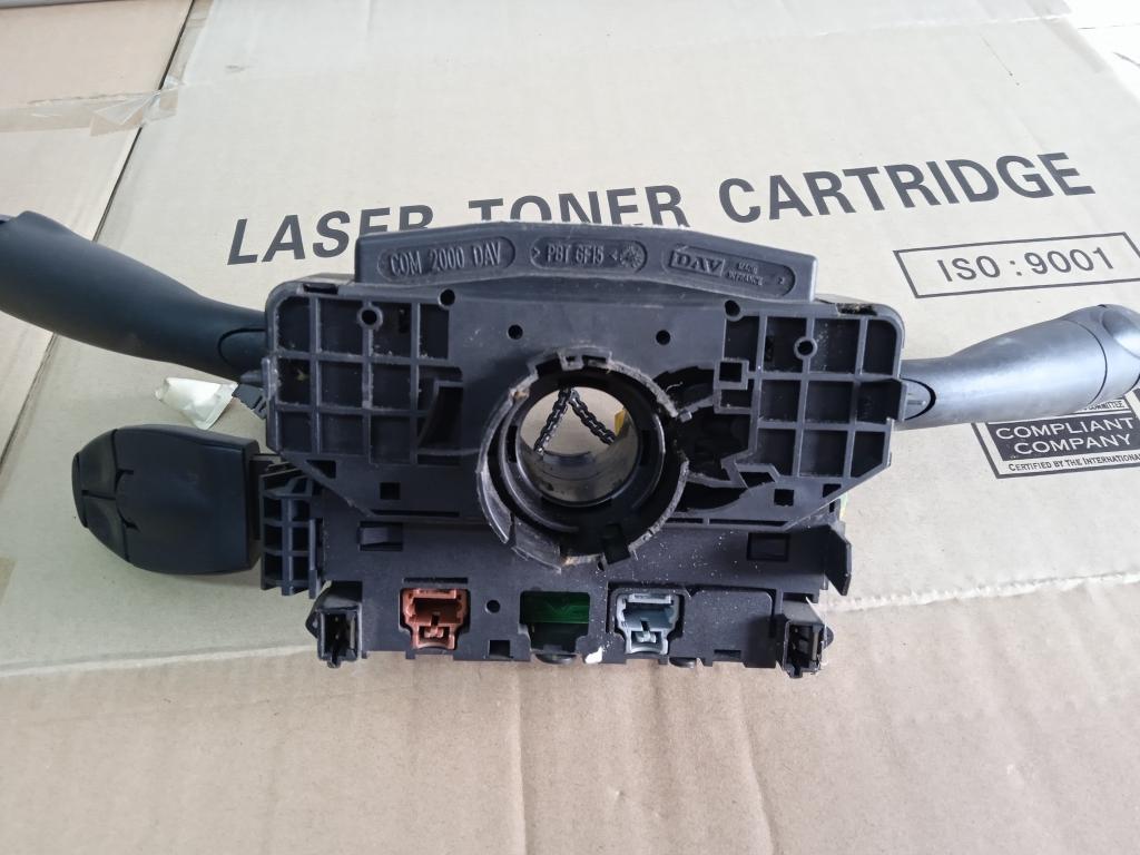 Peugeot 206 1.4 75 HP manual 55 kW 1360 cm3 5-  96509717XT