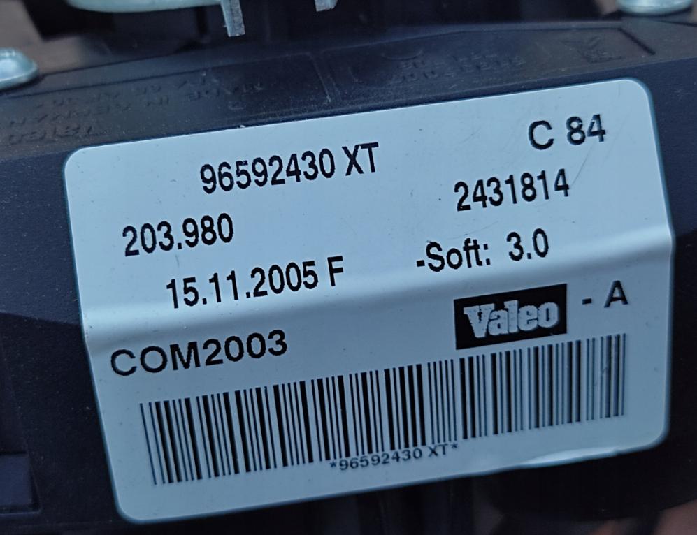 PEUGEOT 407 Prepínač kombinovaný