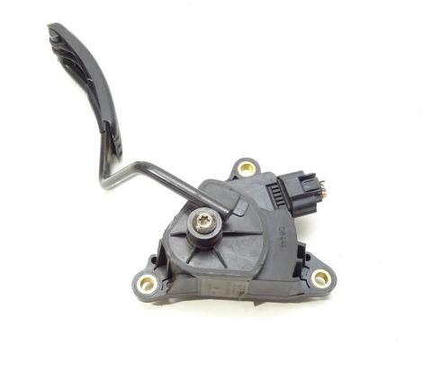 Potenciometer plynového pedálu SCENIC II 1.9D 8200159645