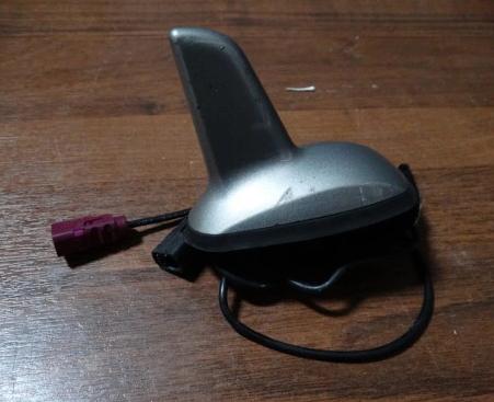 ANTENA strešná MERCEDES W221