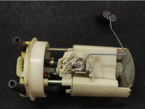pumpa paliva + Plavák ROVER 25 1.1 200 09750409900