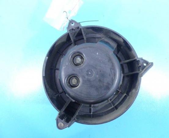 ventilátor kúrenia  Land Rover Freelander W963396B