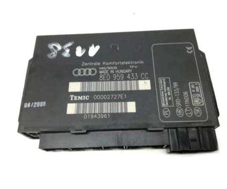 Modul komfortu  Audi A4 III B7 2.0 B 8E0959433CC