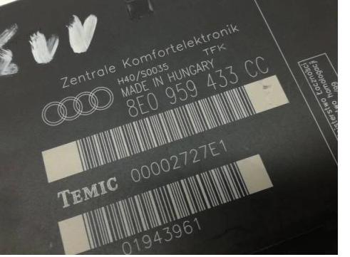 Modul komfortu  Audi A4 III B7 2.0 B 8E0959433CC
