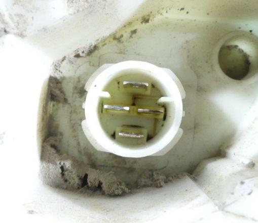 čerpadlo palivo Audi 80 B4 2.0 - 8A0201319