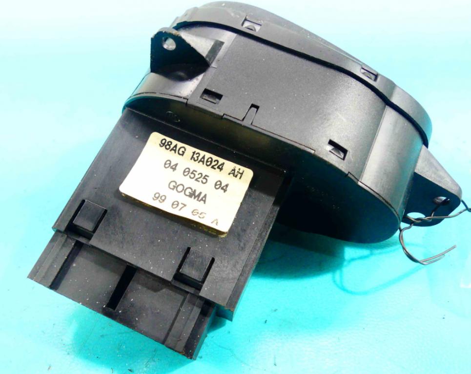 Prepínač svetiel FORD FOCUS MK1 98AG13A024AH