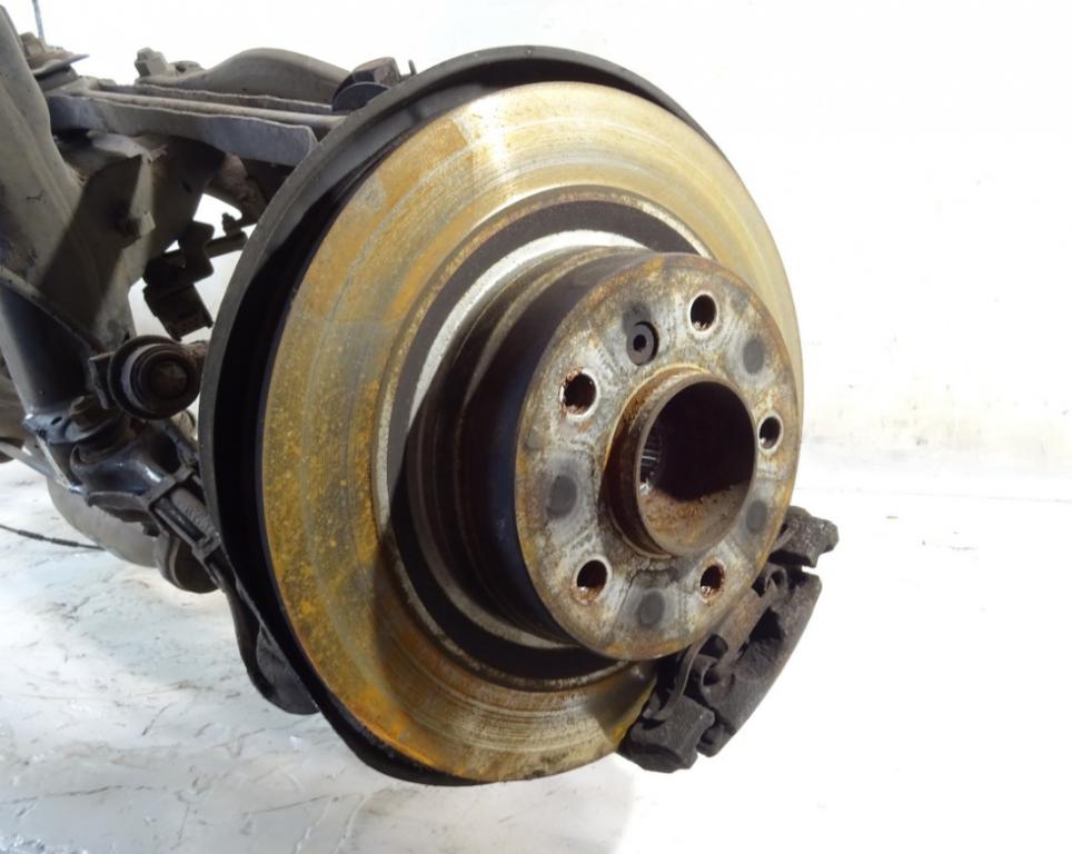BMW 3 Touring (E91) 2004 - 2012 zadná Výstuha 1.8D 2.0D 105kW (143KM) N47D20C: