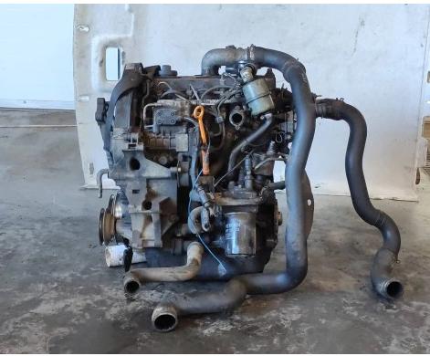 Motor diesel KOMPLETNÍ: SHARAN MK1 1.9 TDI 1Z 90HP  cerpadlo  028130115B  turbo 028145702P: