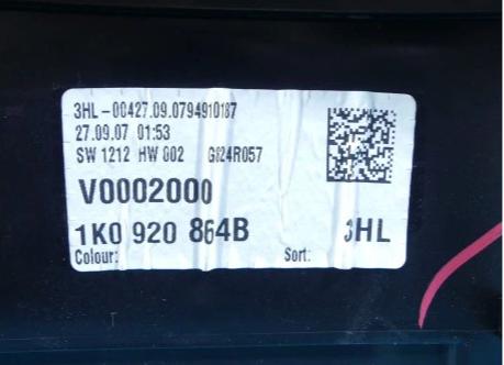 Prístrojovka VW JETTA V  1.9 TDI  1K0920864B