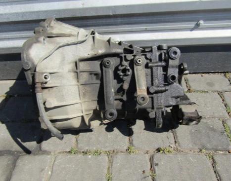 MERCEDES W124 190 1.8 2.0 2.3 Prevodovka - 4 1242600401
