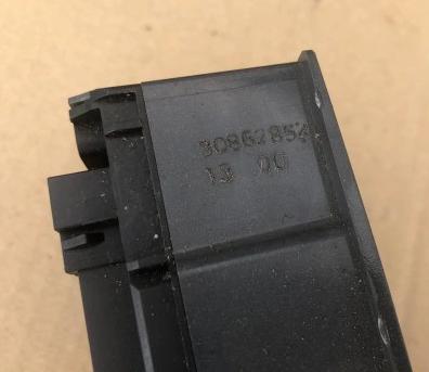Prepínač svetiel VOLVO S40 V40 1998-2000 30862852