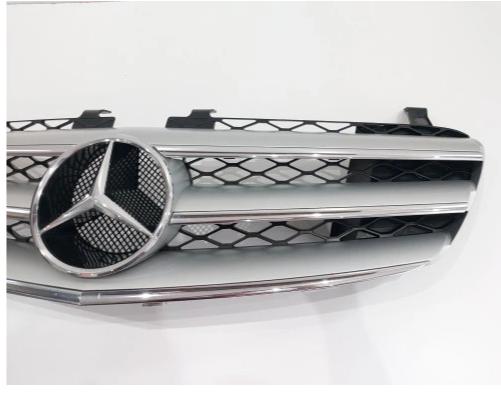 MERCEDES  Trieda: maska Mriežka A2518800383