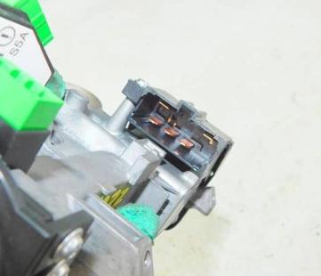HONDA JAZZ II 1.4 83HP 05r spinačka + kľúč