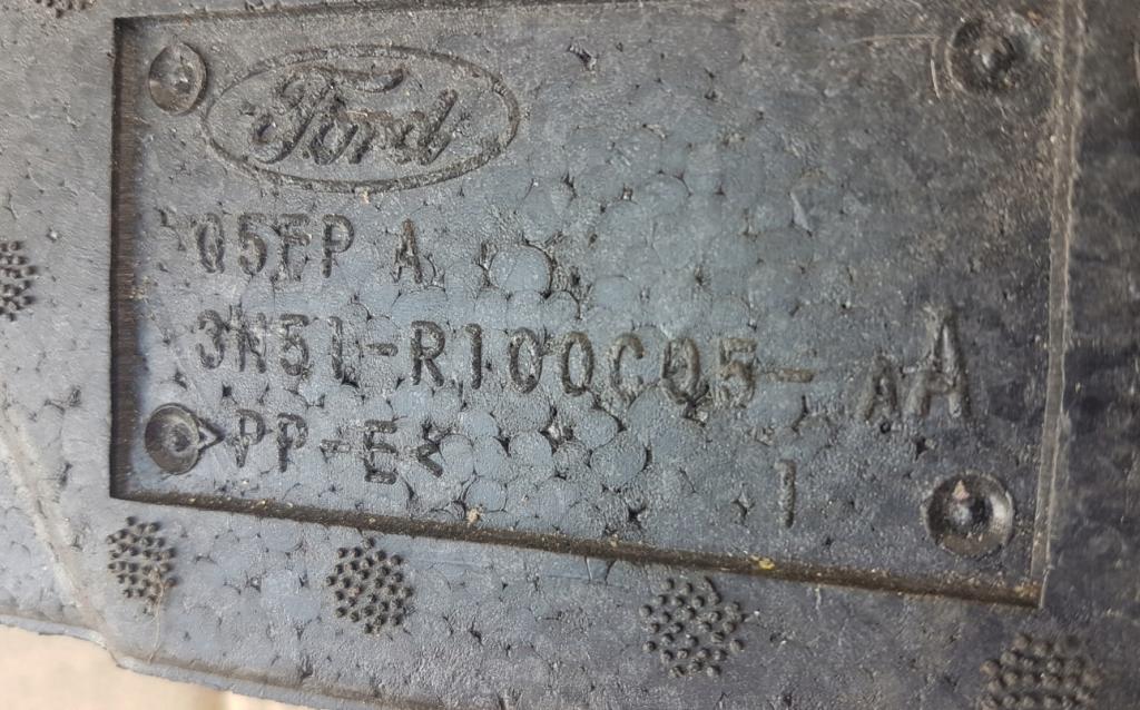 FORD  polystyrenové vložka PODLAHY: ľavy
