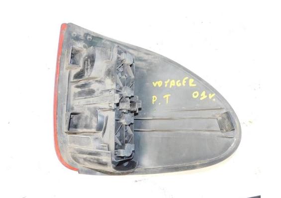 CHRYSLER VOYAGER IV 2001r Svetlo pravy zad