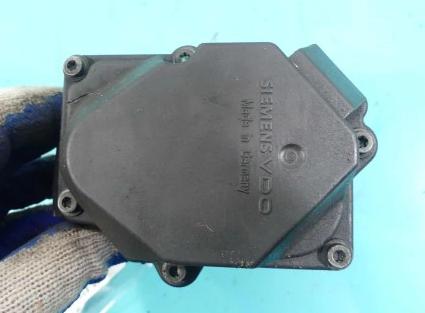 škrtíci klapka AUDI A6 C6  3.0 TDI 059145950H