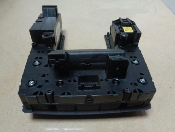 Panel MMI AUDI A8 D3 03-06  4E0910611