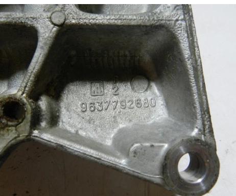 podpera poolos CITROEN PEUGEOT 1.8 16V 6FZ 9637792680