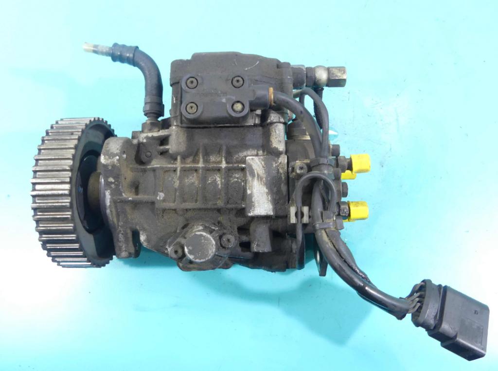 čerpadlo vstrekovacia Vw Golf IV 0460404977 1.9