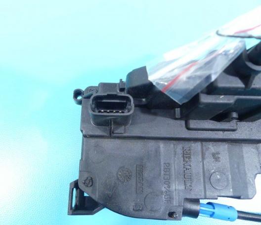 zámok predné ľavý Renault Laguna III 4 pin