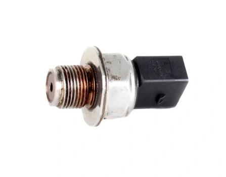 Snímač tlaku paliva vstrekovacej 9307Z528A