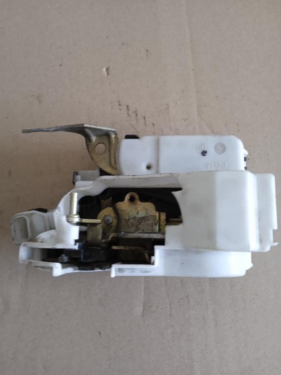 zámok Dvere 6K4837015C