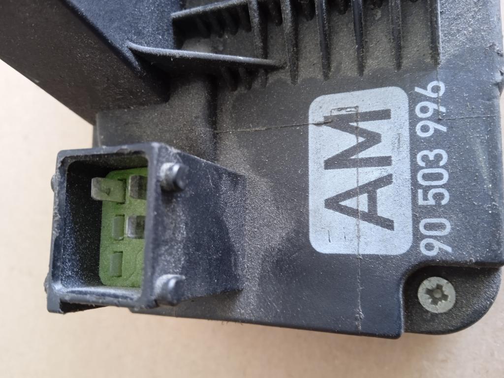 zámok dvere Opel VECTRA B pravý zadné 90503996 AM