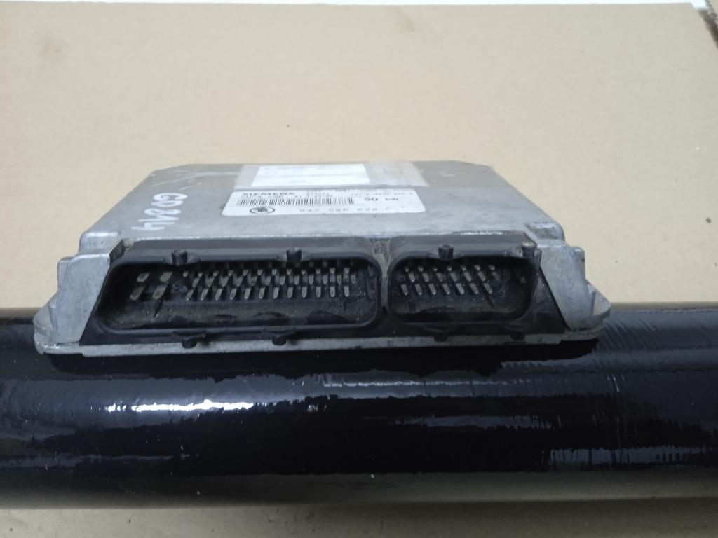 047906030C riadiaca jednotka Motor SKODA Felícia 1.3