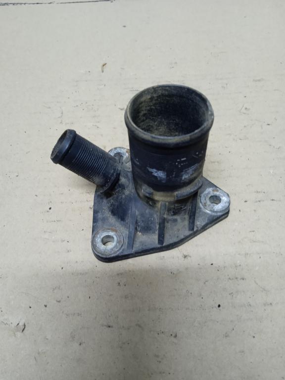 Obal termostatu 1.9 D PARTNER BERLINGO 206  9609493180