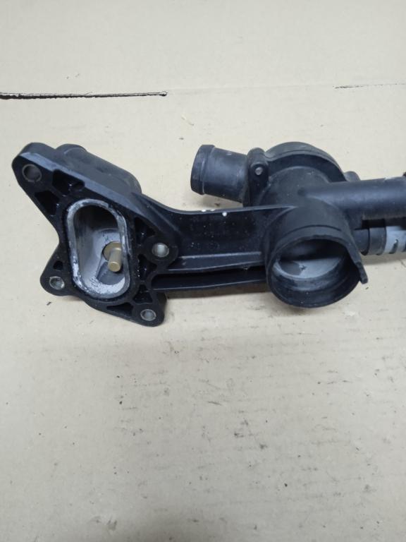 Polo Škoda 1.2 obal Termostatu 03C121111B