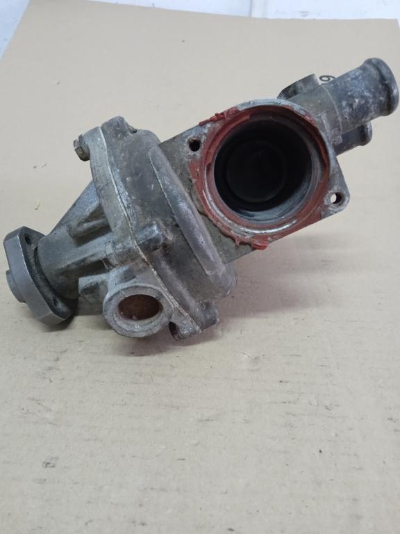Pumpa vody VW GOLF III 1.6