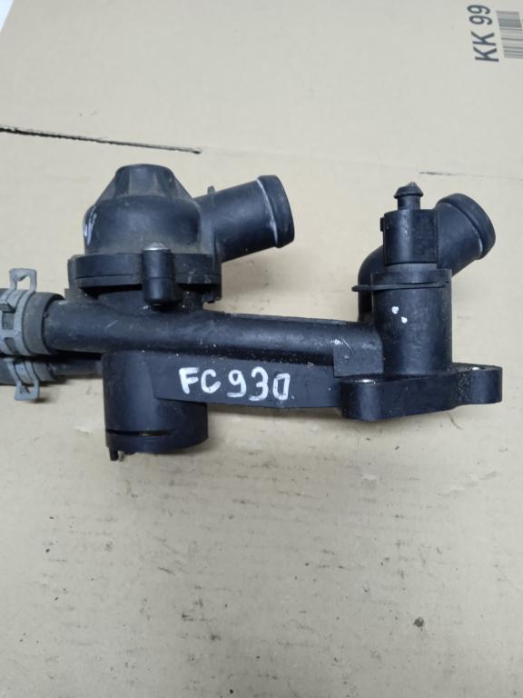 Polo Škoda 1.2 obal Termostatu 03C121111B