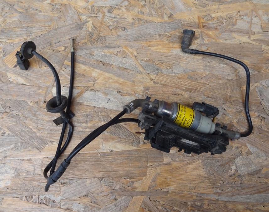 Pumpa pumpa Webasto  VW TOURAN