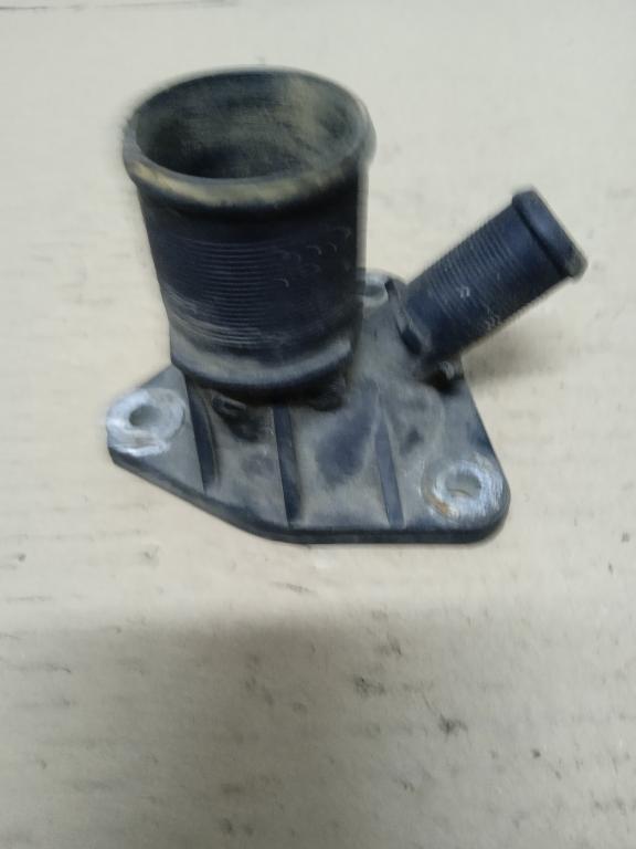 Obal termostatu 1.9 D PARTNER BERLINGO 206  9609493180
