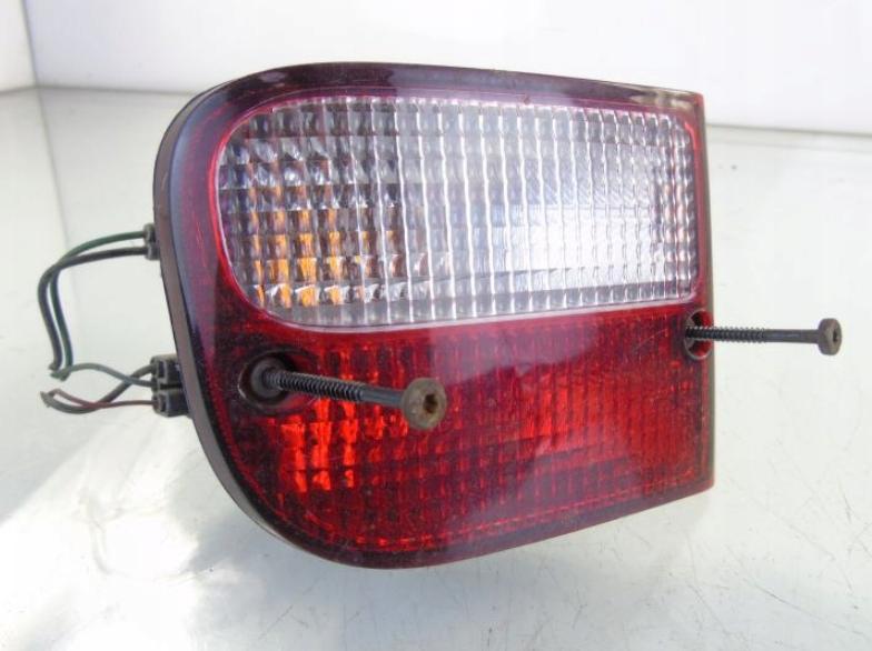 - ROVER FREELANDER I LIFT Svetlo ľavy ZADNÉ: zadná