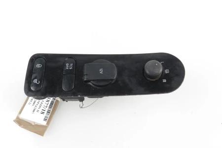 Prepínač spätných zrkadiel SEAT LEON II 5P0959565A