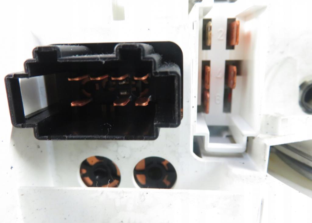Panel kúrenia SEAT TOLEDO II 8L0819045A