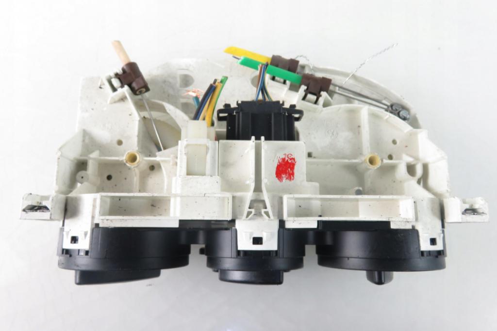 Panel kúrenia SEAT TOLEDO II 8L0819045A
