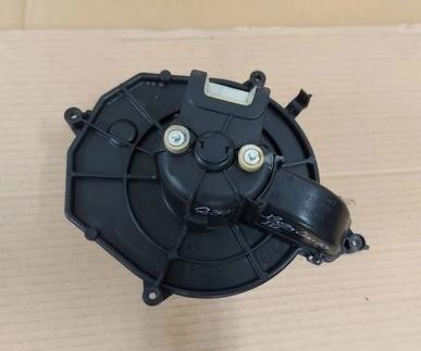 CITROEN BERLINGO 3 III ventilátor Ventilátor kúrenia 5E2228200