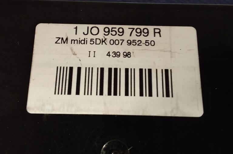 VW PASSAT B5 Modul Riadiaca jednotka komfortu 1J0959799R