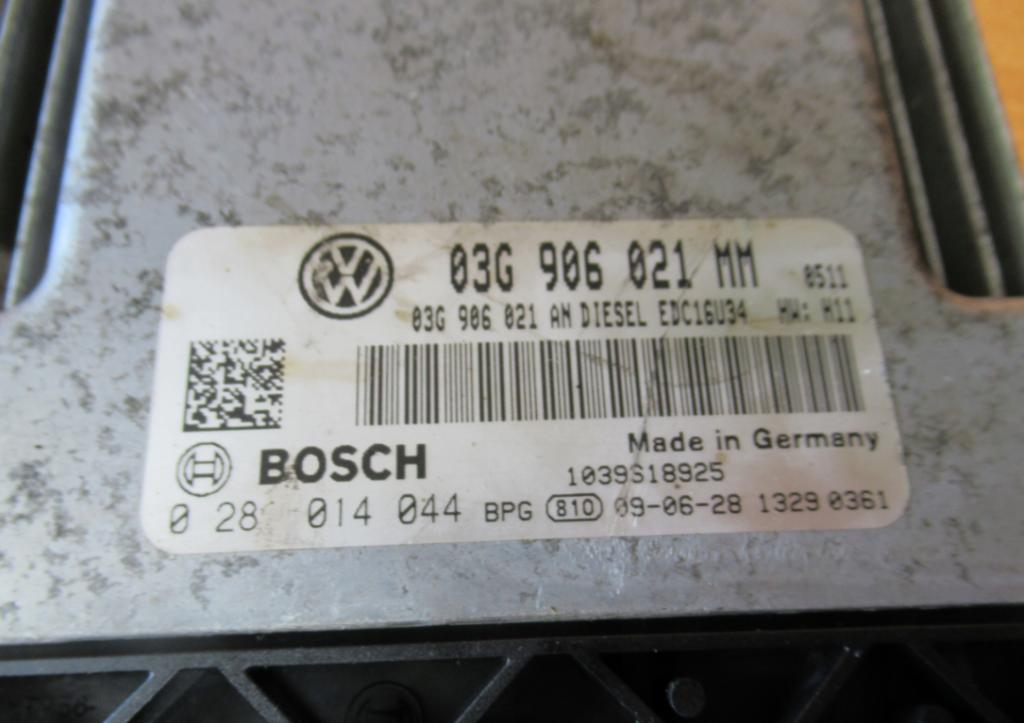 riadiaca jednotka Motor VW TOURAN 1T 1,9 TDI