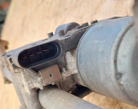 mechanismus stěračů přední Skoda Octavia II 1Z1955119A  1Z1955023C