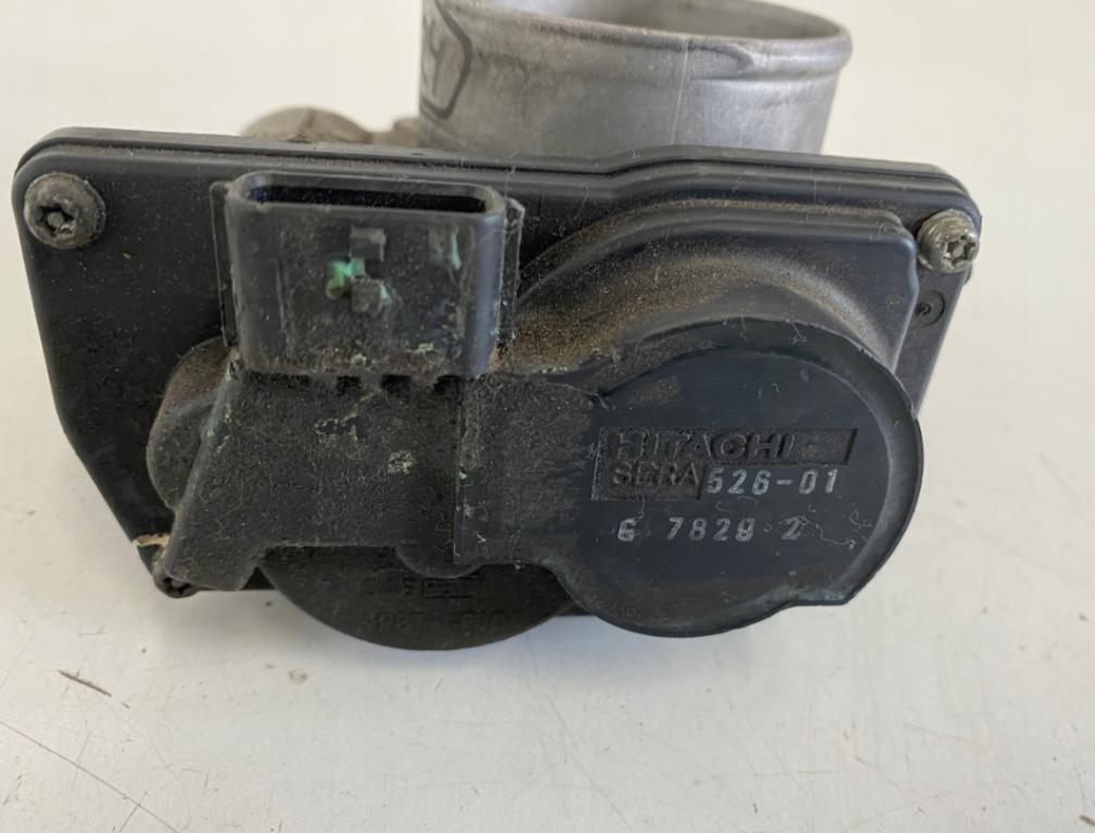 SUBARU IMPREZA GH 2.0B Škrtiaca klapka HITACHI 526-01