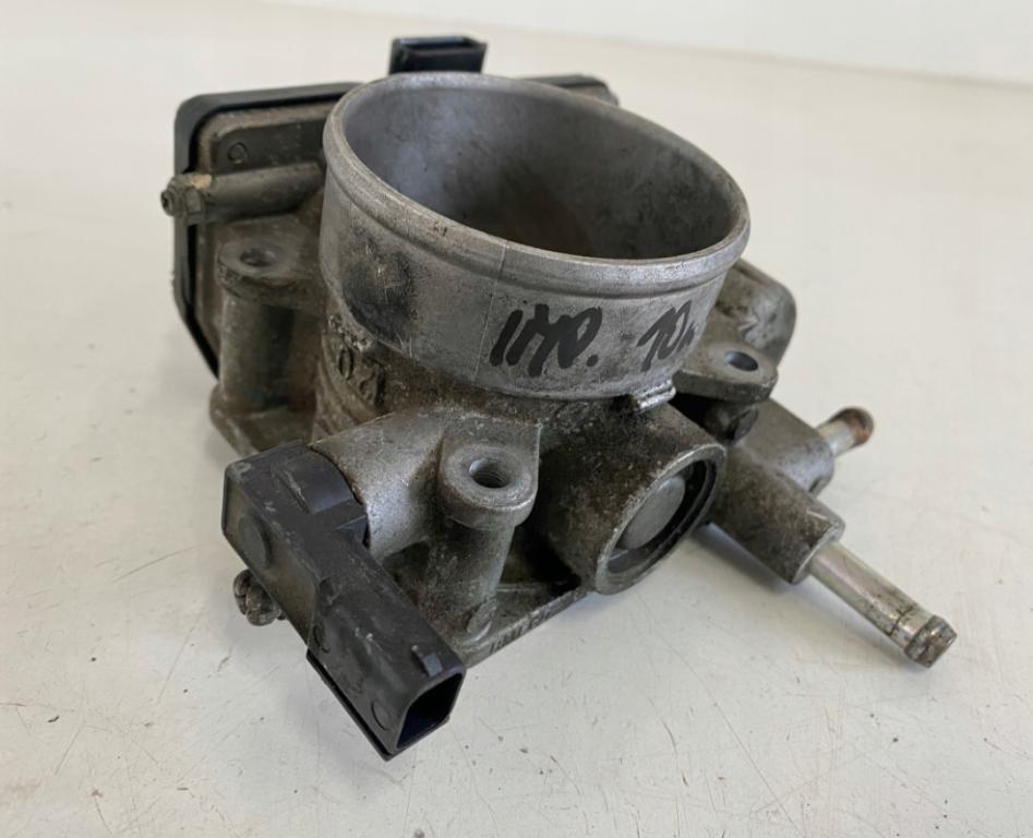 SUBARU IMPREZA GH 2.0B Škrtiaca klapka HITACHI 526-01