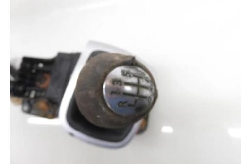 ZVEDÁK: RENAULT MEGANE III 1.5 dCi 8201062921