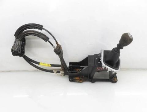 ZVEDÁK: RENAULT MEGANE III 1.5 dCi 8201062921