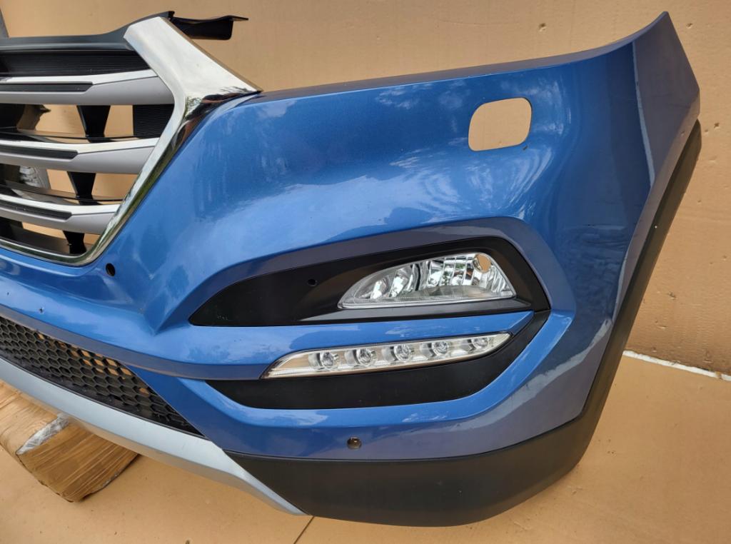 HYUNDAI TUCSON III Nárazník predný Mriežka LED DRL: