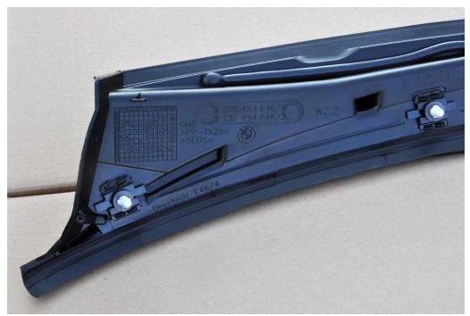 torpédo plast pod čelní okno  originál BMW E46 51718208483