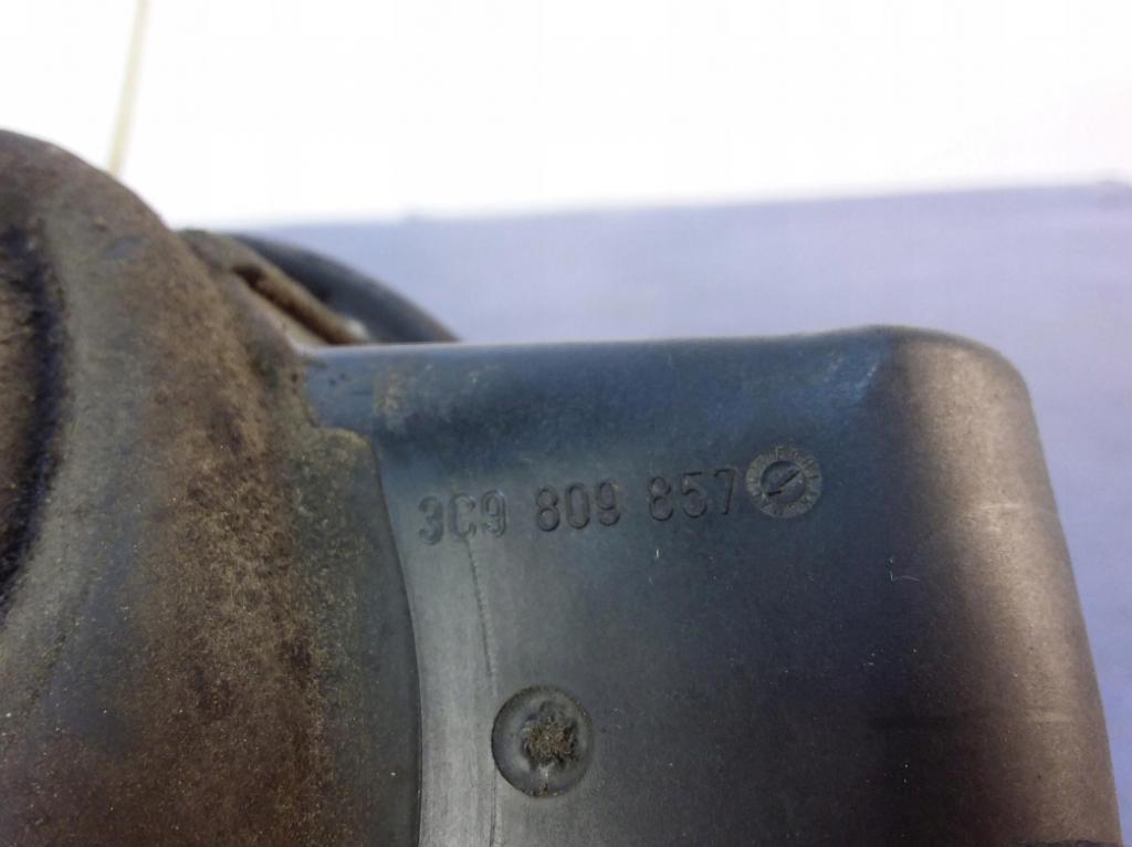 VW PASSAT B6 Combi Dvierka nádrže paliva 3C9809857